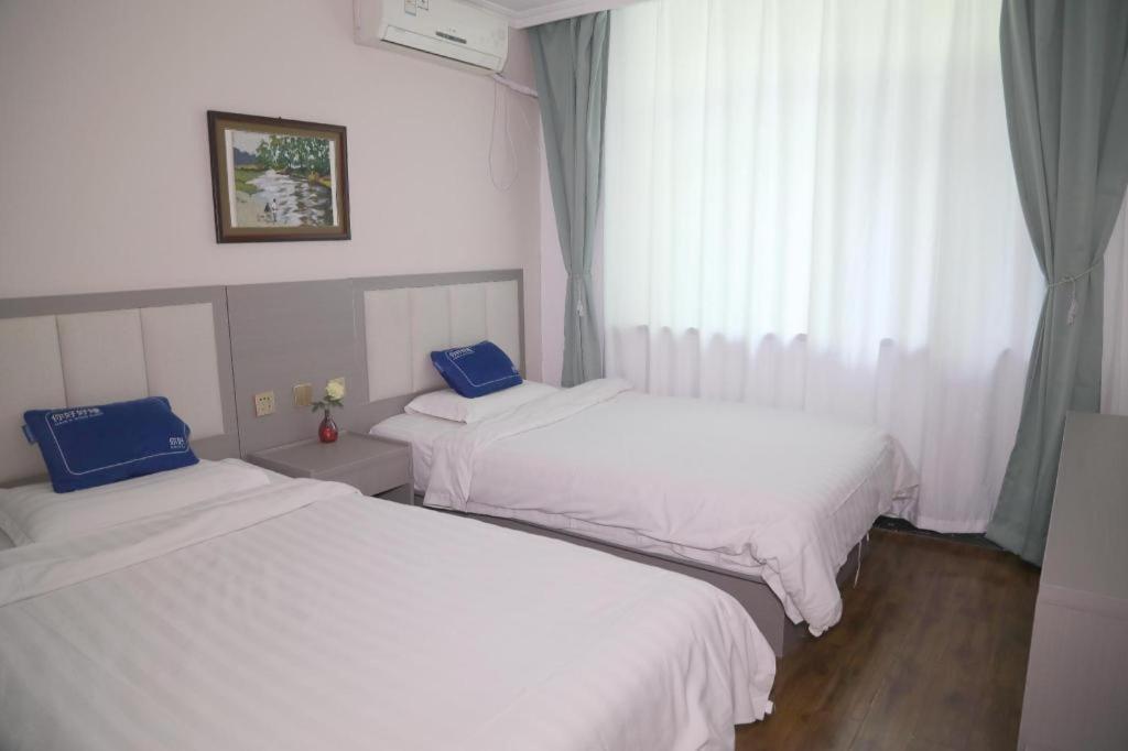 Xian Facebook Youth Hostel Buitenkant foto