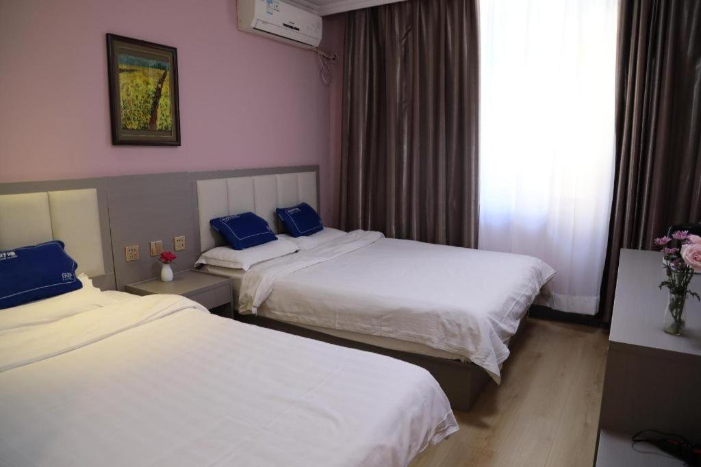 Xian Facebook Youth Hostel Buitenkant foto
