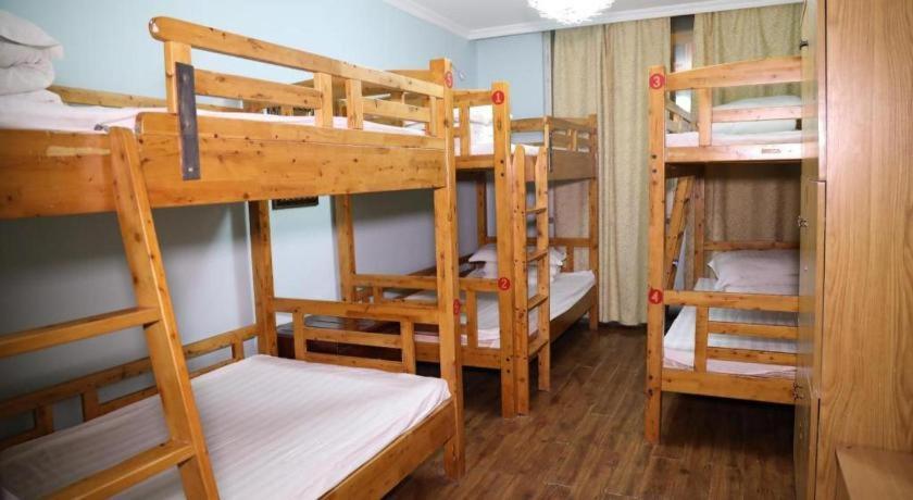 Xian Facebook Youth Hostel Buitenkant foto